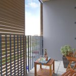 Prywatny zakątek w minutę: stylowy parawan z maty na balkon – tani, szybki i efektowny