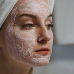 Domowe mikrozłuszczanie bez tajemnic: sprawdź, kiedy naprawdę warto