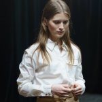 Koszula w roli głównej: stylizacje od biura po weekend, które robią wrażenie